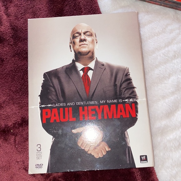 WWE Movie Sets (13 dvds) - Picture 6 of 7